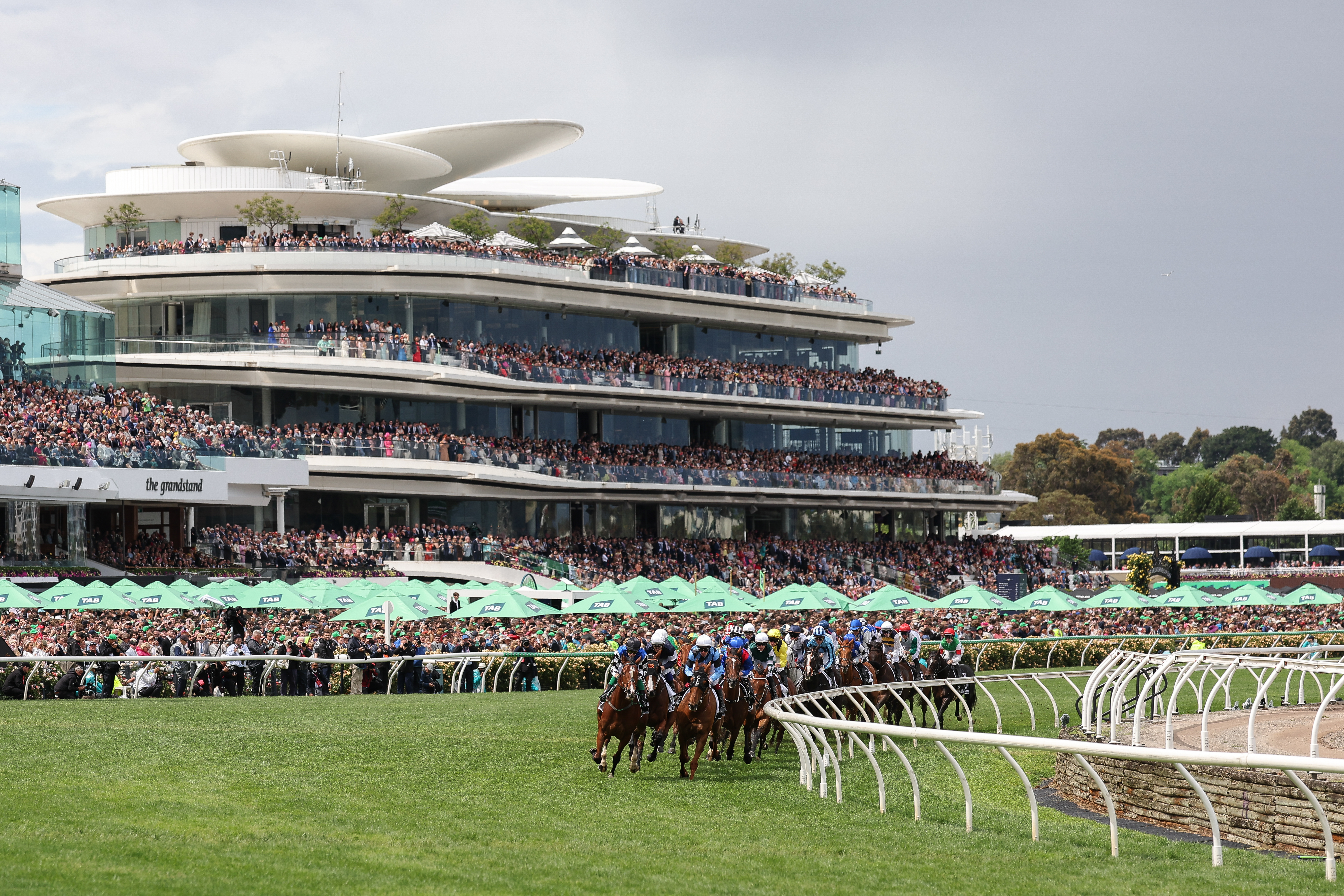 MCC attracts 286,000 attendees with spectacular racing and growth surging across all event metrics