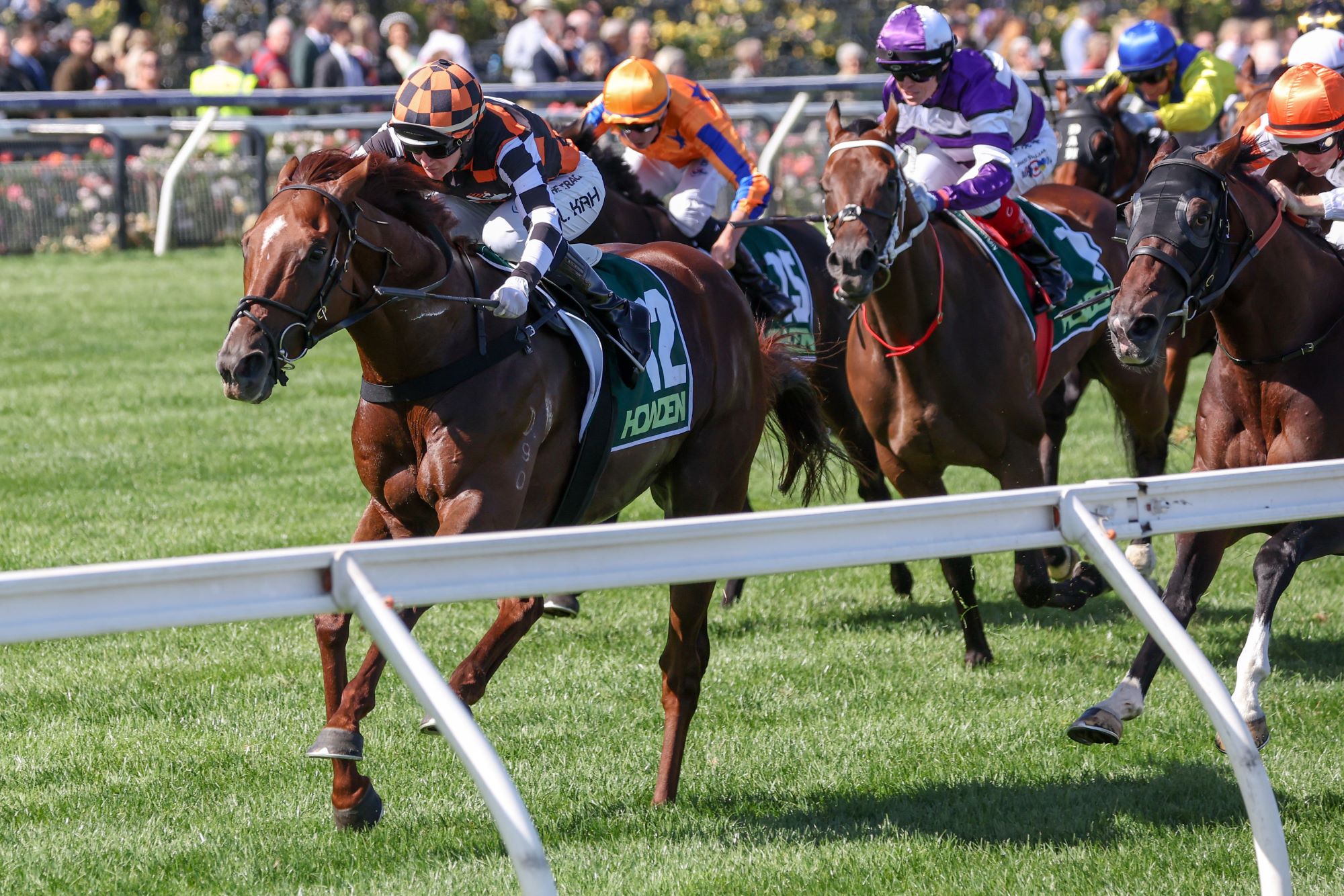 Southport Tycoon triumphs in epic Howden Australian Guineas