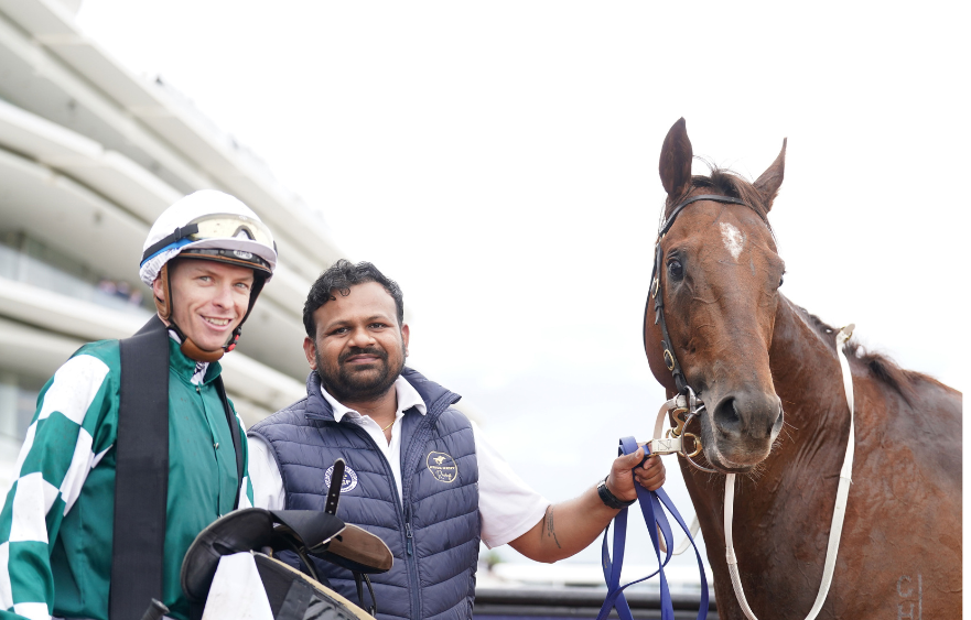First Settler back on Flemington track