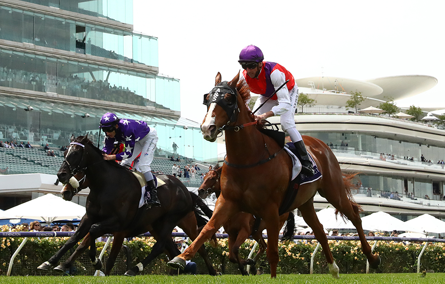 Warning strikes in Queen Elizabeth Stakes