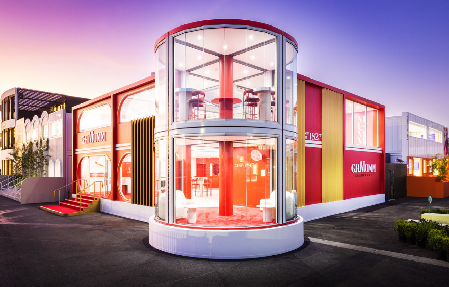 VRC and G.H. Mumm toast to renewed partnership