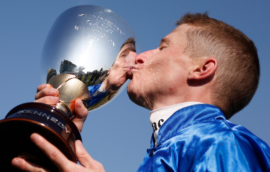 Zardozi wins Kennedy Oaks on spectacular third day of Melbourne Cup Carnival