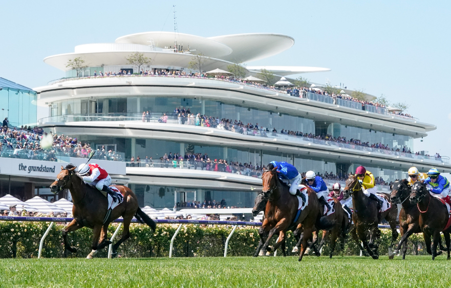 A brief look back at Kennedy Oaks Day