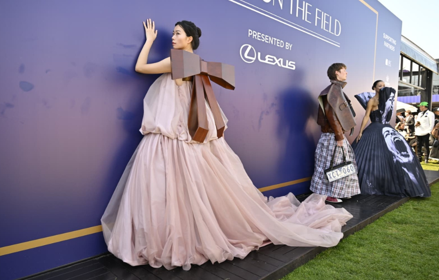 Timeless style shines at Howden Derby Day